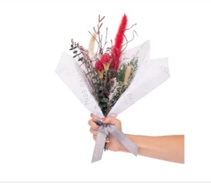 Miss Daisy Small Dried Floral Bouquet New - Picture 1 of 1