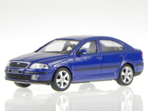 Skoda Octavia 2004 dynamic blue diecast model car 143AB-001L Abrex 1/43 - Picture 1 of 4
