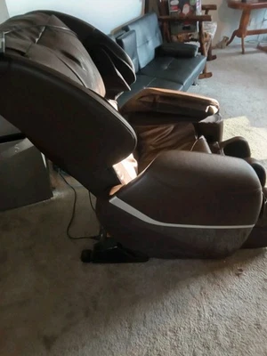 Silla reclinable de masaje de cuerpo completo BestMassage gravedad cero - negra Foto 1 de 3