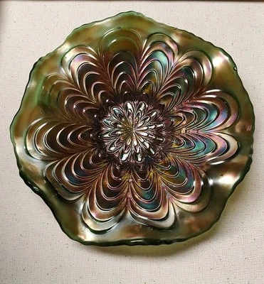 Antique Fenton Peacock Tail Carnival Glass Green Bowl Ruffled Edge - Image 1 of 4