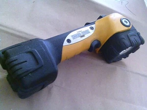 Energizer Hard Case Work Light - Picture 1 of 3
