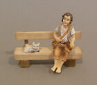 Hirte Junge sitzend auf Holzbank braun mit Katze  fr Krippenfiguren Gre 9 cm