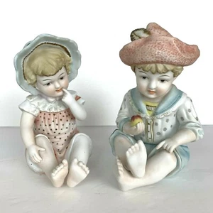 VTG figurines Andrea by Sadek Bisque Boy & Girl Piano Babies Set - Photo 1/11