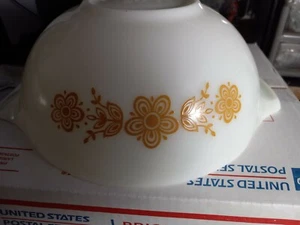 Vintage PYREX 448 Cinderella Mixing Bowl  2 1/2qt. - Picture 1 of 3