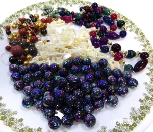 VINTAGE MULTI COLORFUL BEADS JEWELRY CRAFTS SPACERS SHELL - Picture 1 of 5