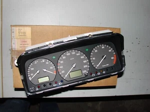 Cluster speedometer instrument cluster VW PASSAT 35i 3A0919860MX new warranty! - Picture 1 of 2