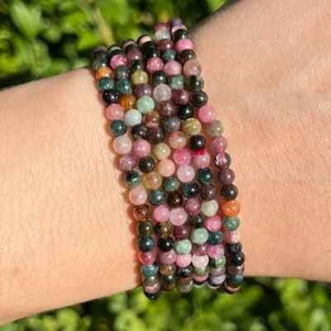 Natürlicher Regenbogen Turmalin 4 mm Perlen Kristall Heilung Frau Stretch Armband 1 Stck. - Bild 1 von 6