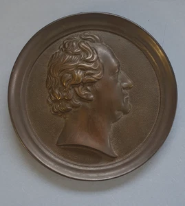 a129 A Bronze Plaque Of Johann Wolfgang Von Goethe (1749-1832) 15.5cms - Picture 1 of 3