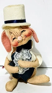 Annalee Mobilitee Puppe - 7" Hase mit Zylinderhut/Mantel/Fliege - Schlappohren - 1992 - Bild 1 von 6