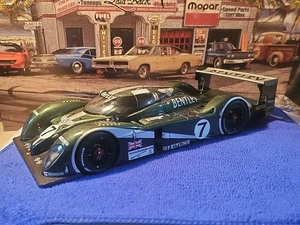 VINTAGE AUTOart Bentley Speed 8 No.7 - 2003 Le Mans 24Hr LESEN 📚 BESCHREIBUNG - Bild 1 von 24