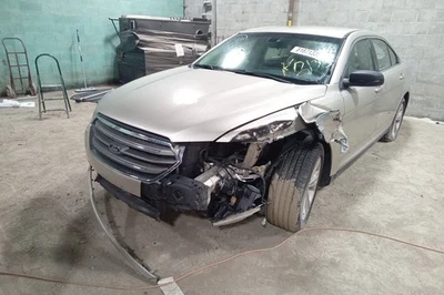 2017 Ford Taurus (Sedan 3.5L Engine Motor OEM 149K Miles - LKQ437691665 - Image 1 of 4