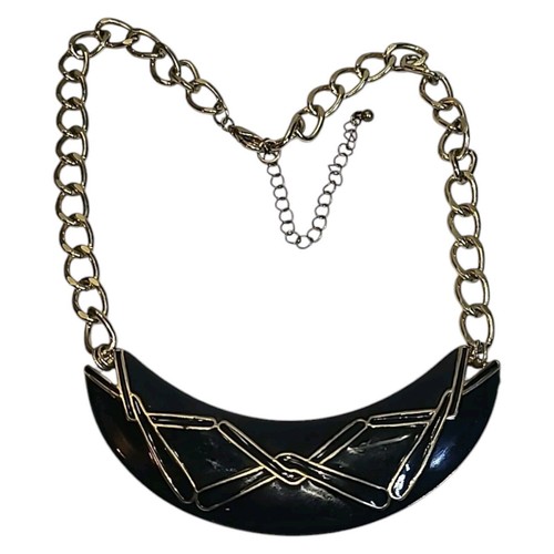 VETEMENTS Collana dichiarazione bavaglino smaltato nero tono oro 17 20"