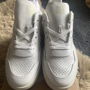 Veja sneaker - Bild 1 von 8