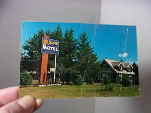 Sunset Motel Hayward Wi vintage Postcard - Picture 1 of 2