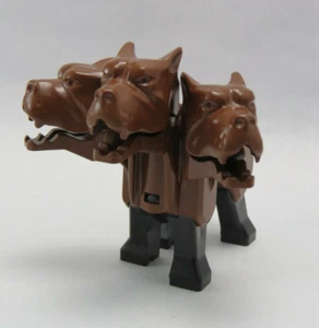 LEGO Harry Potter Fluffy 40245c00 Forbidden Corridor 4706 FREE SHIPPING - Picture 1 of 4