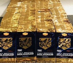 1 1996 PINNACLE COKE COLA DENNY’S HOLOGRAM FACTORY PACK RIPKEN MCGWIRE THOMAS RC