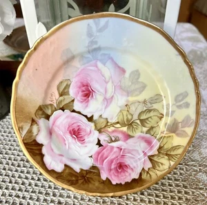 Antike französische Limoges handbemalte Rosenplatte mit goldenem Borte signiert - Bild 1 von 9