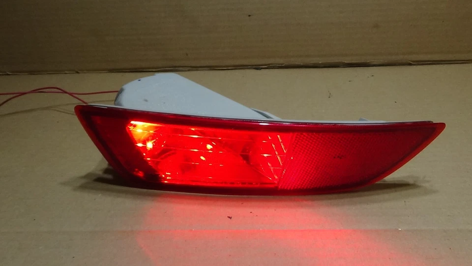 2010-2013 Volvo XC60 Left LH Rear Side Marker Light - Image 1 of 4