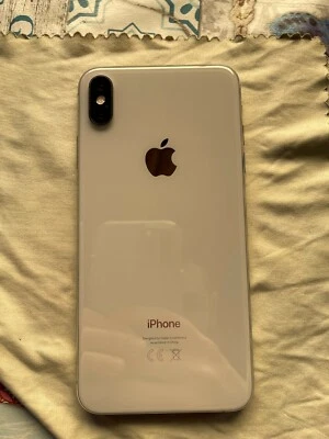 iPhone XS Max 512GB Argento - Immagine 1 di 4