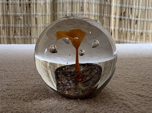 "Pisapapeles vintage de 3"" arte en vidrio naranja floral en burbujas de cesta multicolor" - Imagen 1 de 16