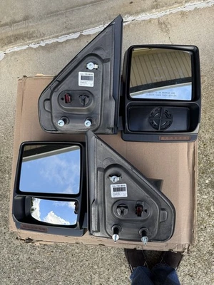 Комплект буксировочного зеркала для прицепа DL3Z.17696.BA Ford 2009–2014 гг. - Изображение 1 из 4