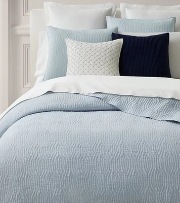 Edredón reversible jacquard de algodón azul reina Lauren Ralph Lauren Wiley precio de venta sugerido por el fabricante 220 USD Foto 1 de 4