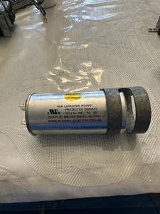 Condensador de funcionamiento doble redondo Supco Motor CONDENSADOR DE FUNCIONAMIENTO ROUND1PROTECTED 10000AFC - Imagen 1 de 5