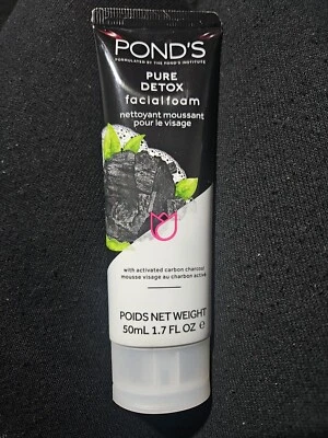 Pond's Pure Facial Foam with Charcoal 1.7 fl oz (50ml) - Image 1 of 2