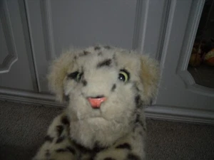 ELEKTRONISCHES HAUSTIER WOW WEE BABY LEOPARDENJUNGES MACHT GERÄUSCHE & MUND ÖFFNET SICH c/w FLASCHE - Bild 1 von 9