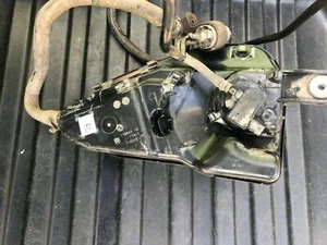 BMW 5 SERIES G30 ADBLUE FUEL TANK RESERVOIR - Picture 1 of 12