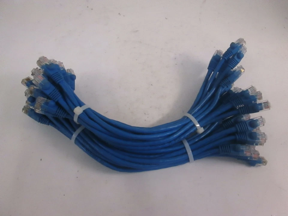 Ethernet Patch Cable To TIA/EIA, E188601, 1ft, Blue, Lot of 25 - Image 1 of 4