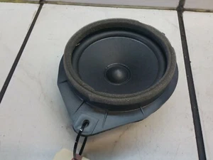 2007 SATURN OUTLOOK REAR RIGHT DOOR SPEAKER - Picture 1 of 2