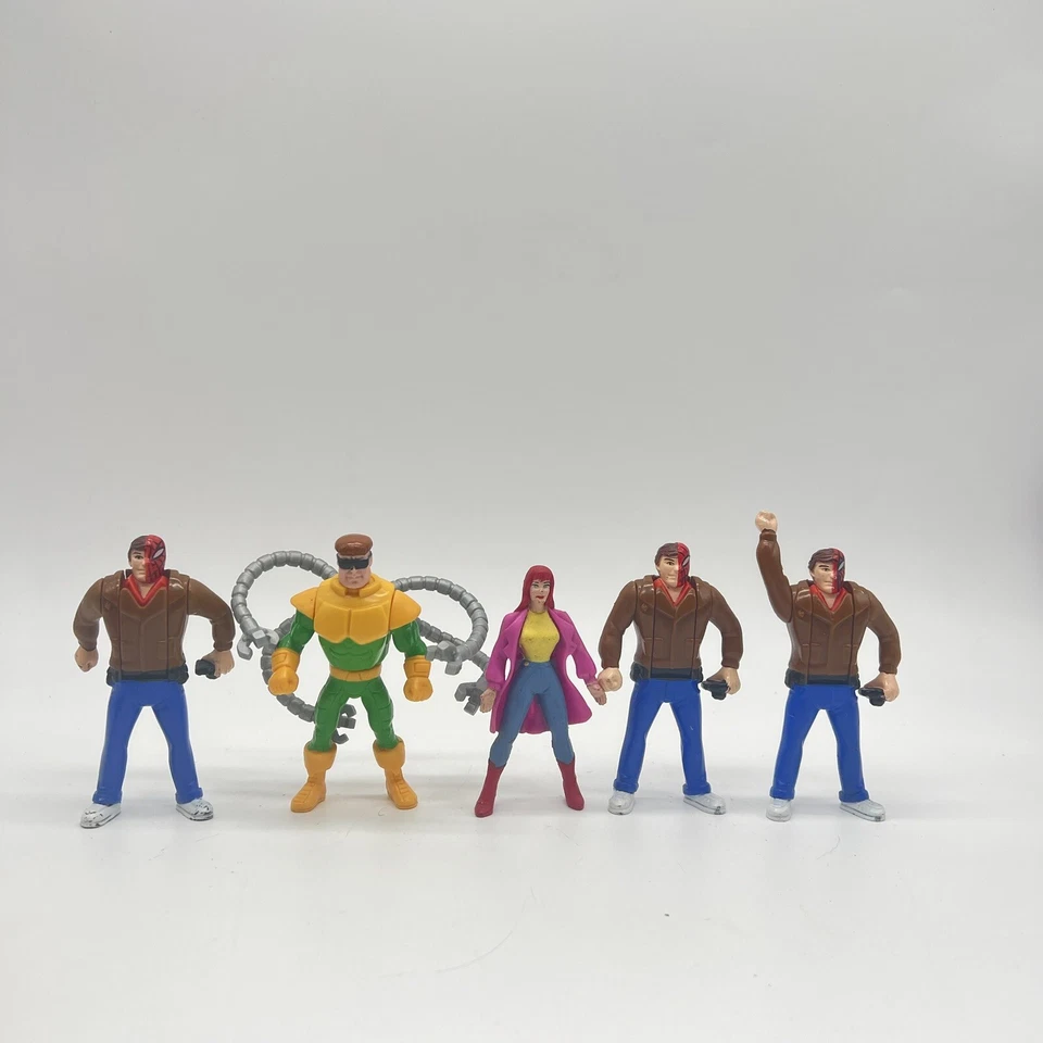 Marvel Spider-Man Action Figure Transforming Peter Parker Mary Jane Doc Oct Lot - Image 1 of 3