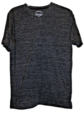 Camiseta mediana Dikotomy para hombre Foto 1 de 3