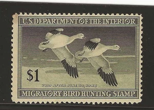 US Scott #RW14 mint hinged 1947, $1 Snow Geese Duck Stamp og stain top left - Picture 1 of 2