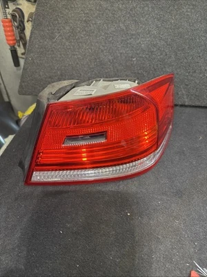 BMW 328i 335i LUZ TRASERA LADO DERECHO CUPÉ 2 PUERTAS 2007 2008 2009 2010 LED OEM Foto 1 de 4