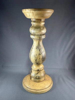 Portavelas individual Pier 1 One madera torneada 11” de alto para pilar 3” decoración LN Foto 1 de 4