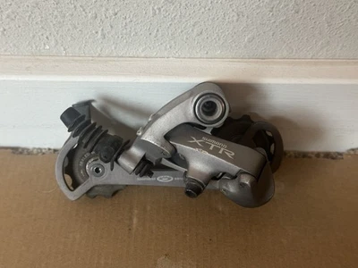 Desviador trasero Shimano XTR RD-M952 Foto 1 de 3