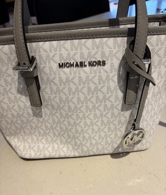 Michael Kors Grey And White Bag - Good Condition - Image 1 of 4