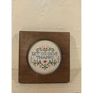 VINTAGE Small Square Wood Plaque With Embroidered Insert LET US GIVE THANKS - Picture 1 of 4