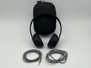 Beats Solo 4 Wireless Bluetooth On-Ear Headphones - Matte Black - Picture 1 of 6
