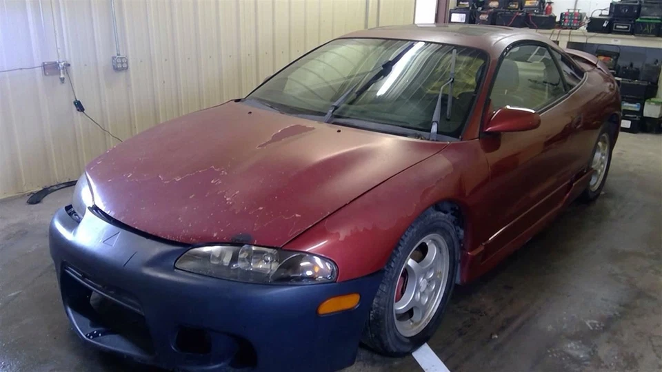 Cilindro maestro de freno Mitsubishi Eclipse 1999 MB895871 6497 Foto 1 de 4