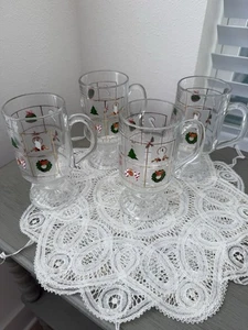 Vintage Set of 4 Culver Mid Century Christmas Potpourri Footed Mugs #4031 - Picture 1 of 3