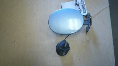 2003 BUICK PARK AVENUE FUEL TANK DOOR - Image 1 of 3