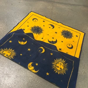 Vintage Biederlack Celestial Reversible con Sol Luna Estrellas Hecho en EE. UU. Lanza  - Imagen 1 de 5
