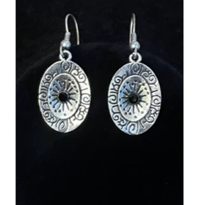 Pendientes colgantes centrales vintage, pergamino y círculo, plata, doble ovalado de ónix negro - Imagen 1 de 3