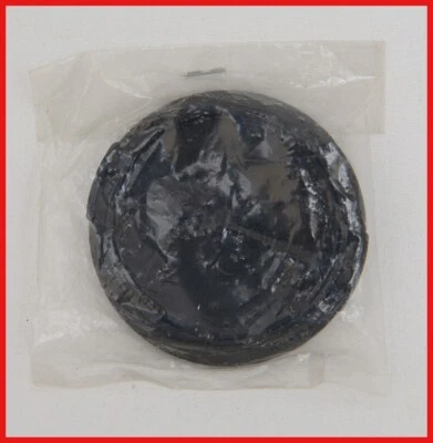 Snap-on Front Lens Cap For Canon 55 mm NEW FREE SHIPPING - Image 1 of 4