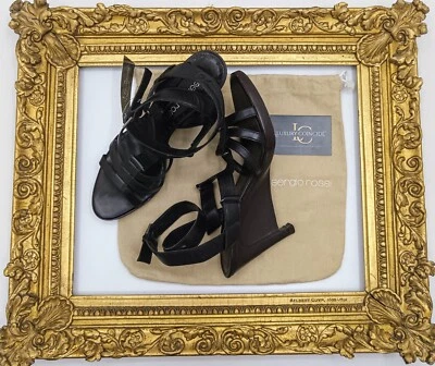 Sandalias para mujer Sergio Rossi con tacones de madera en cuero negro talla 40,5 Foto 1 de 4