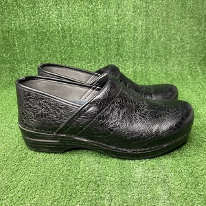Dansko XP geprägte Clogs Gr. 41 schwarz geblümt Leder Slipper Schuhe US 10,5 / 11 - Bild 1 von 10