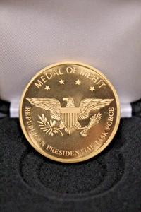 Collectible Medal of Merit Republican Presidential Task Force w/Case - Picture 1 of 8